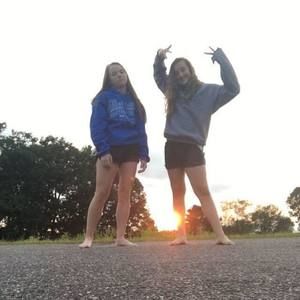 Meet your Posher, Ella